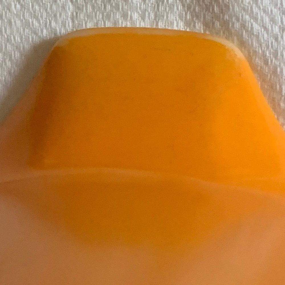 Vintage Pyrex Daisy Orange Casserole Bowl - 474-B - 1 1/2 Qt. - Picture 8 of 12